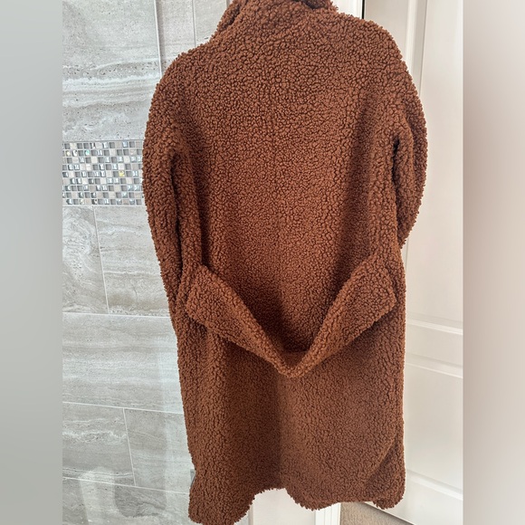 House of CB London coat - Picture 3 of 3